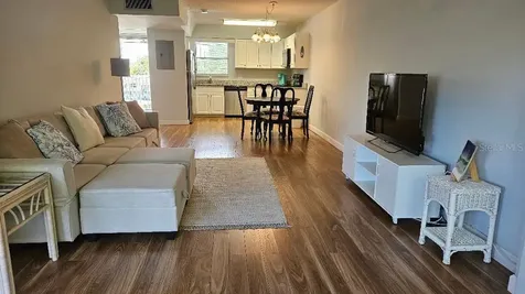 9950 47th Avenue N St Petersburg FL 33708