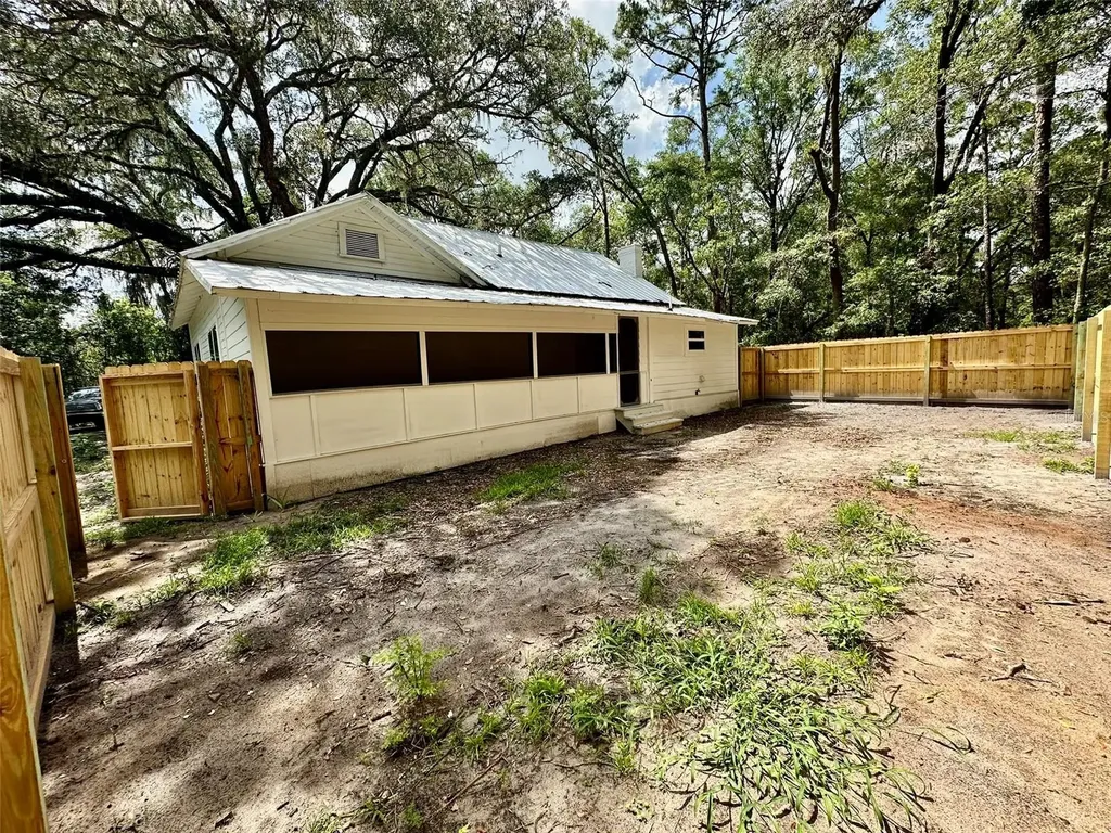 13647 NE 141st Drive Waldo FL 32694