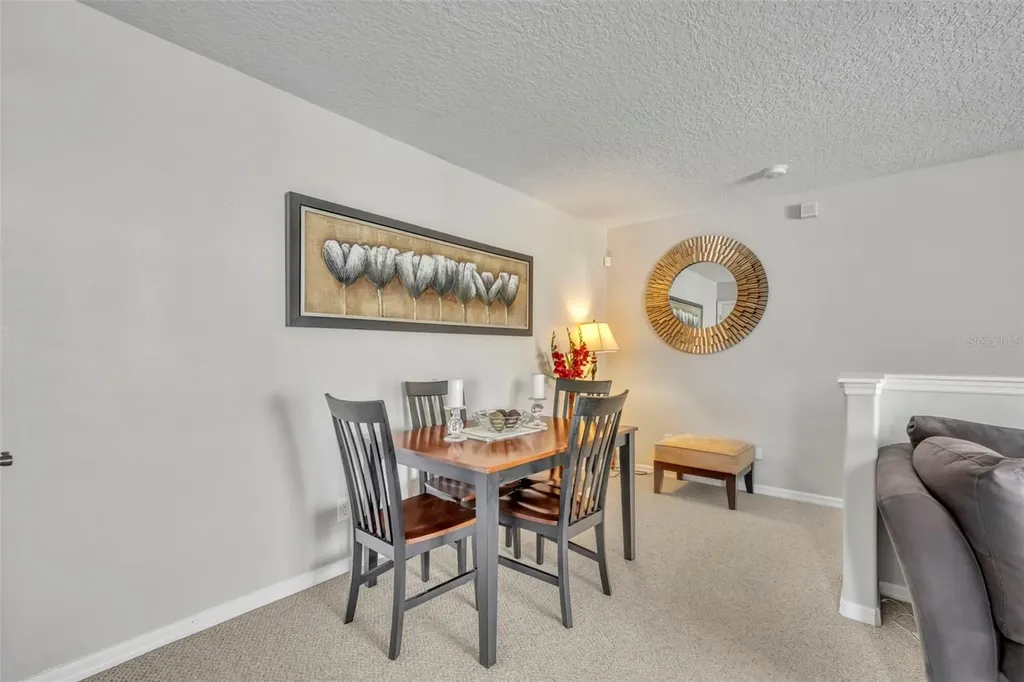 2074 Shaw Lane Orlando FL 32814