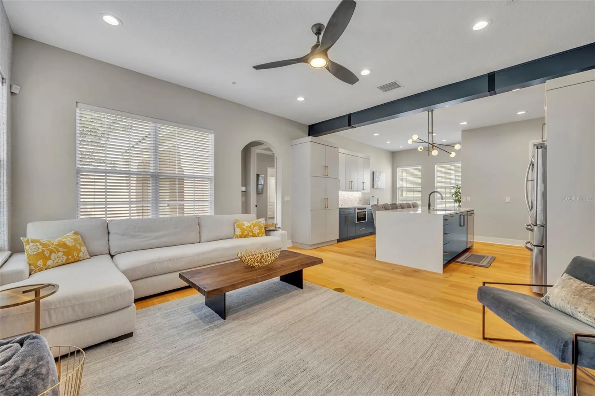 2074 Shaw Lane Orlando FL 32814