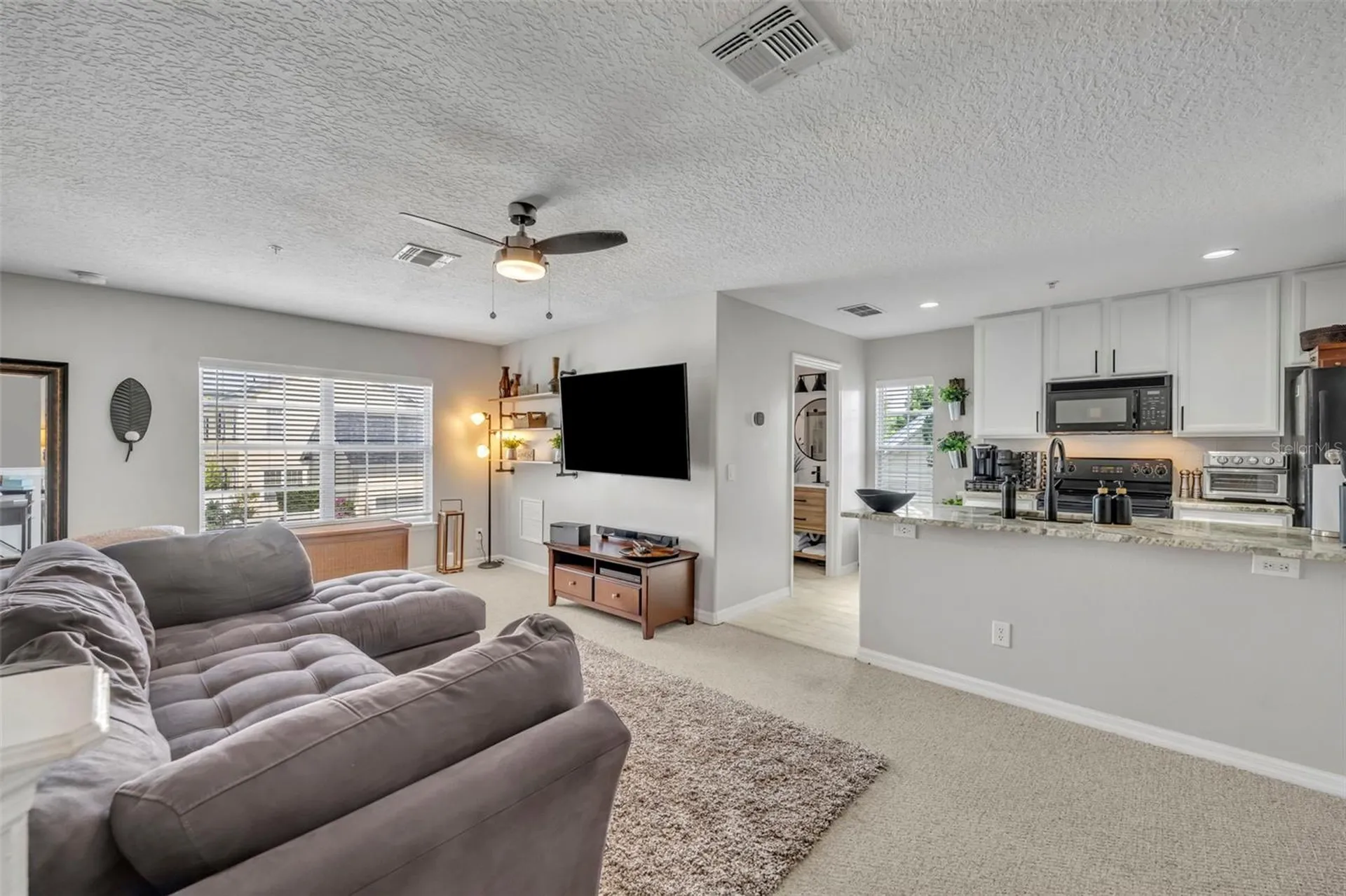 2074 Shaw Lane Orlando FL 32814
