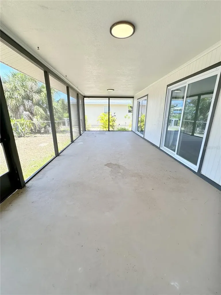 1081 Humboldt Street Englewood FL 34224