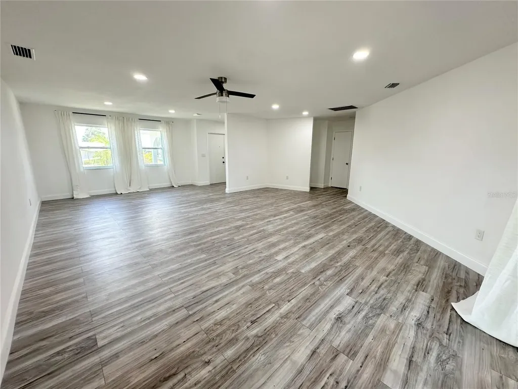 1081 Humboldt Street Englewood FL 34224