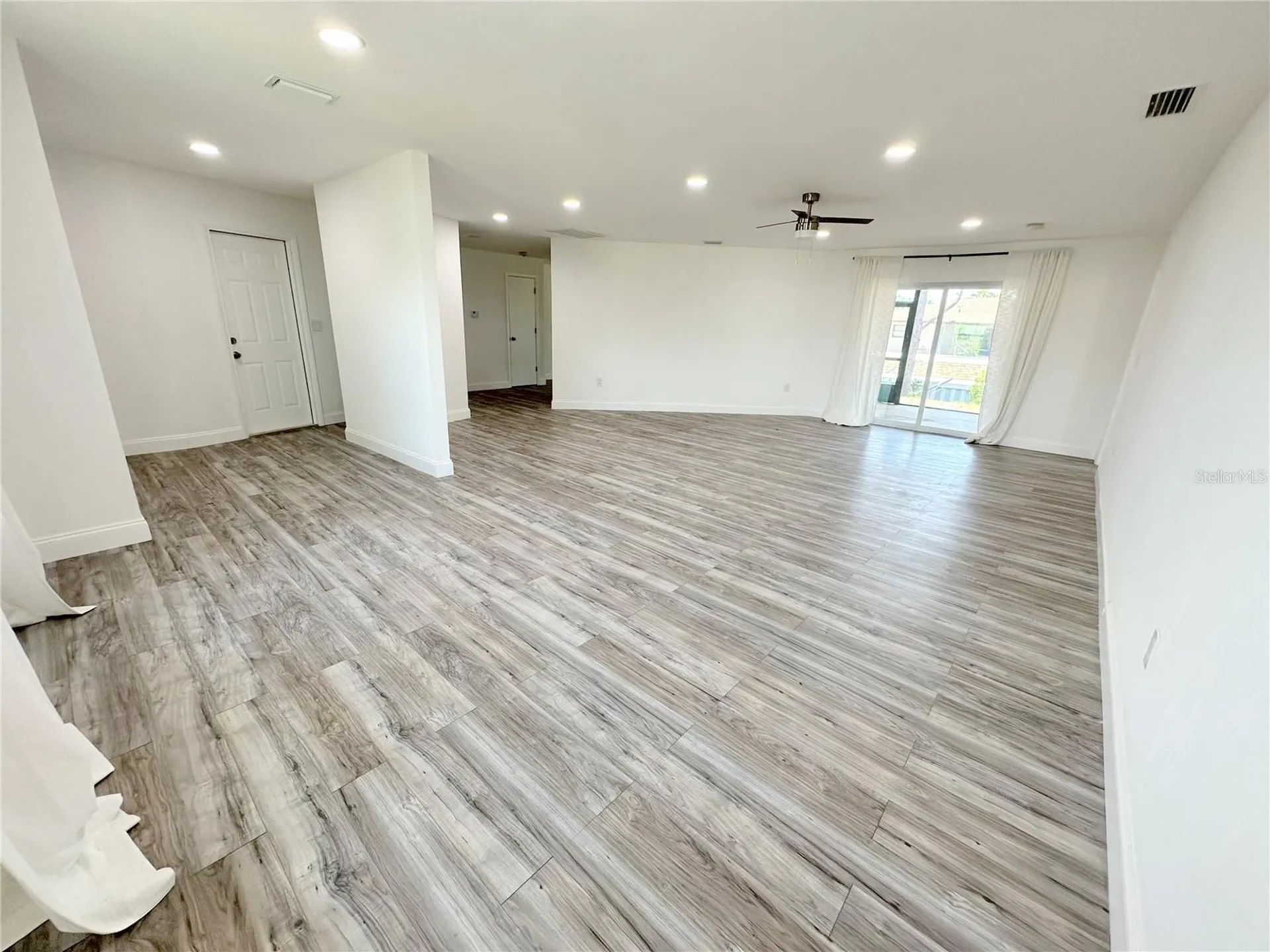 1081 Humboldt Street Englewood FL 34224