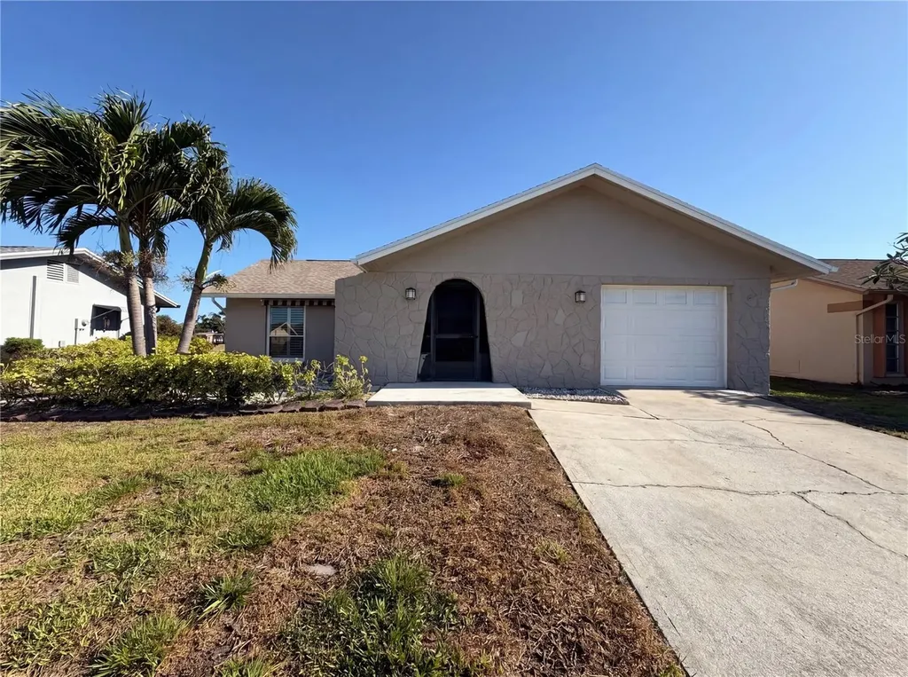 4561 Great Lakes Drive S Clearwater FL 33762