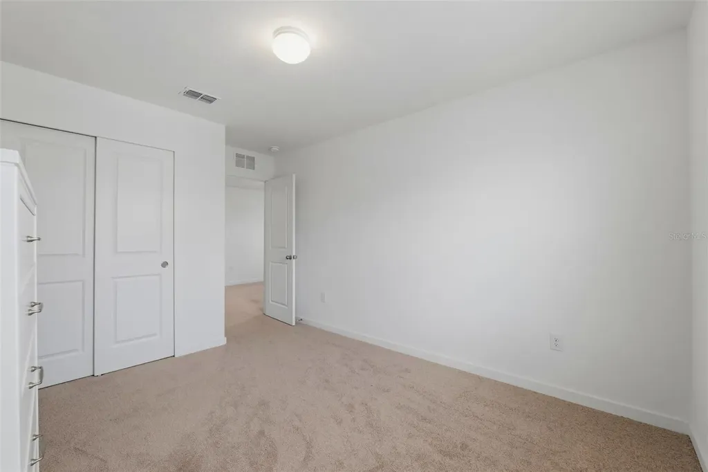 10517 Hidden Banks Glen Parrish FL 34219