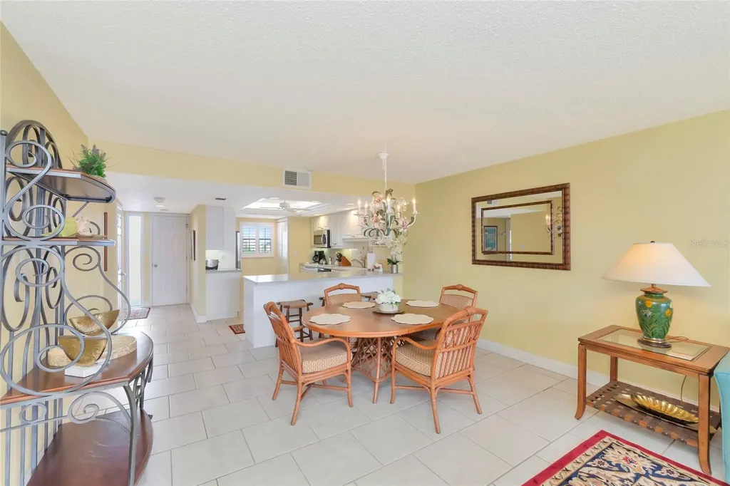 6480 Midnight Pass Road Sarasota FL 34242
