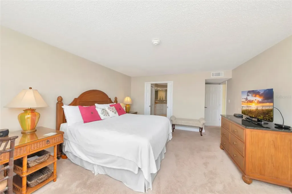 6480 Midnight Pass Road Sarasota FL 34242