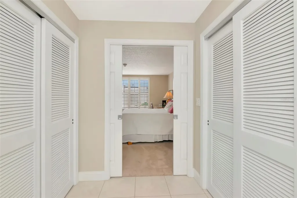 6480 Midnight Pass Road Sarasota FL 34242