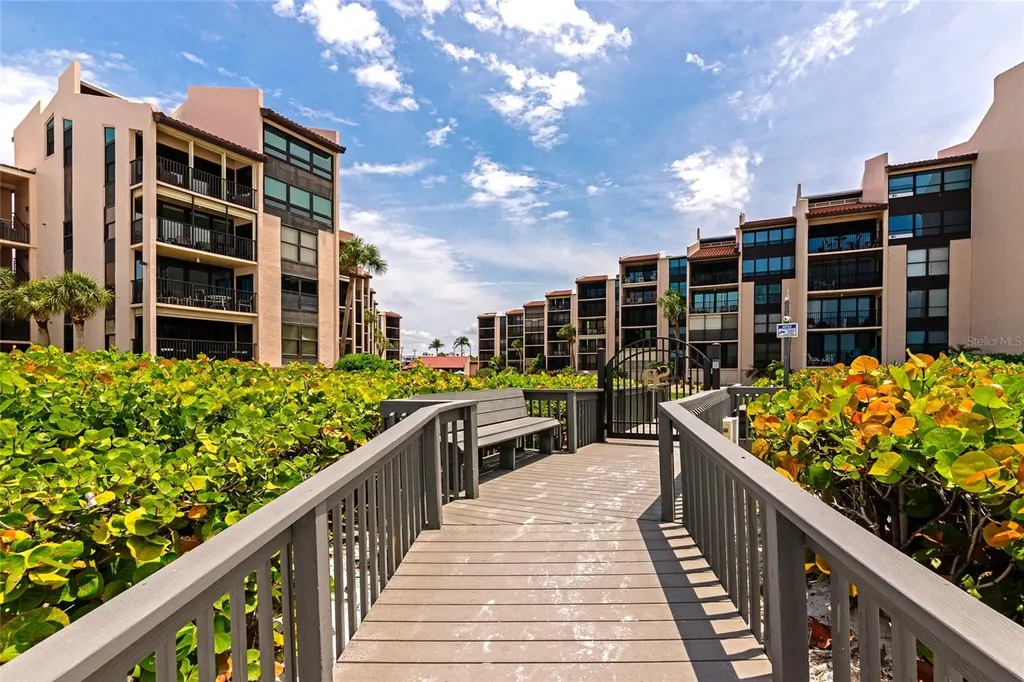 6480 Midnight Pass Road Sarasota FL 34242