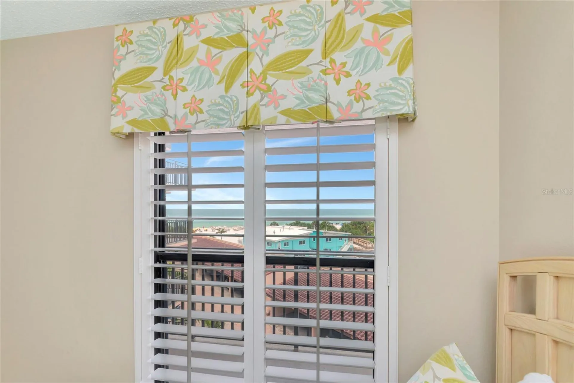 6480 Midnight Pass Road Sarasota FL 34242
