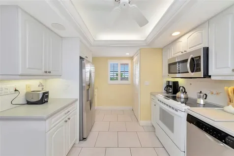 6480 Midnight Pass Road Sarasota FL 34242