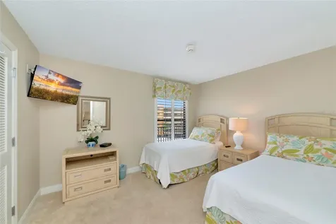 6480 Midnight Pass Road Sarasota FL 34242
