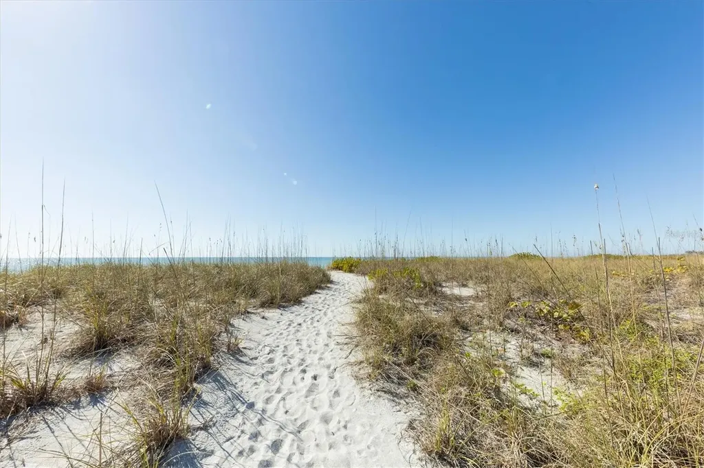 5757 Gulf Of Mexico Drive Longboat Key FL 34228