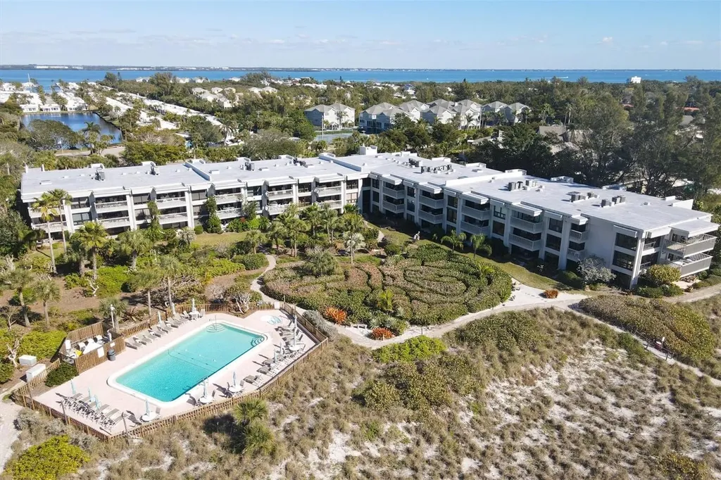 5757 Gulf Of Mexico Drive Longboat Key FL 34228