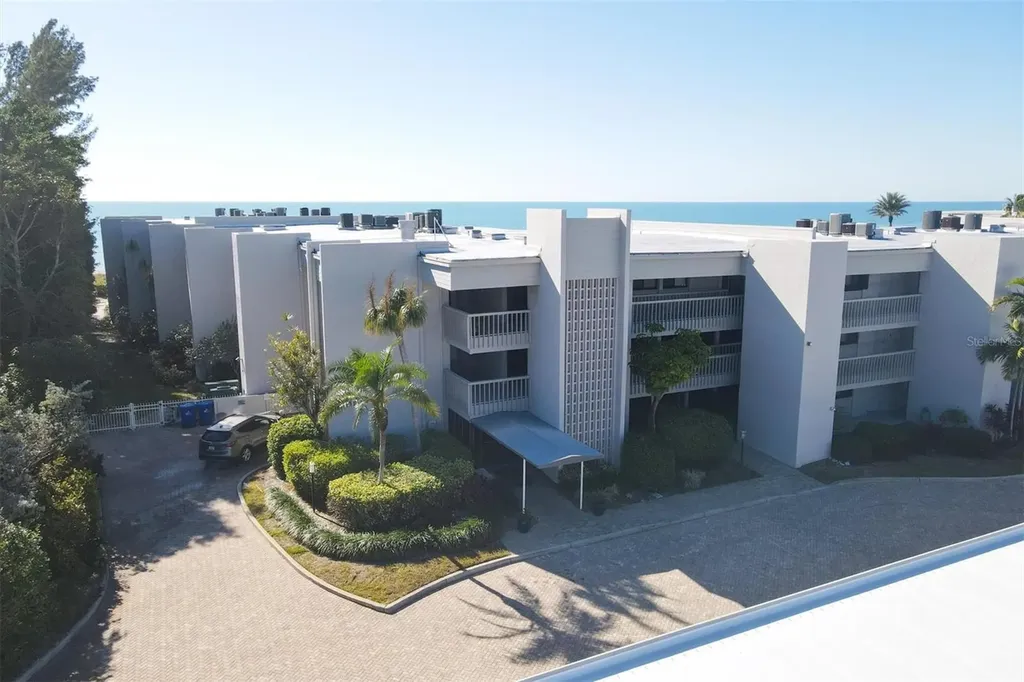 5757 Gulf Of Mexico Drive Longboat Key FL 34228