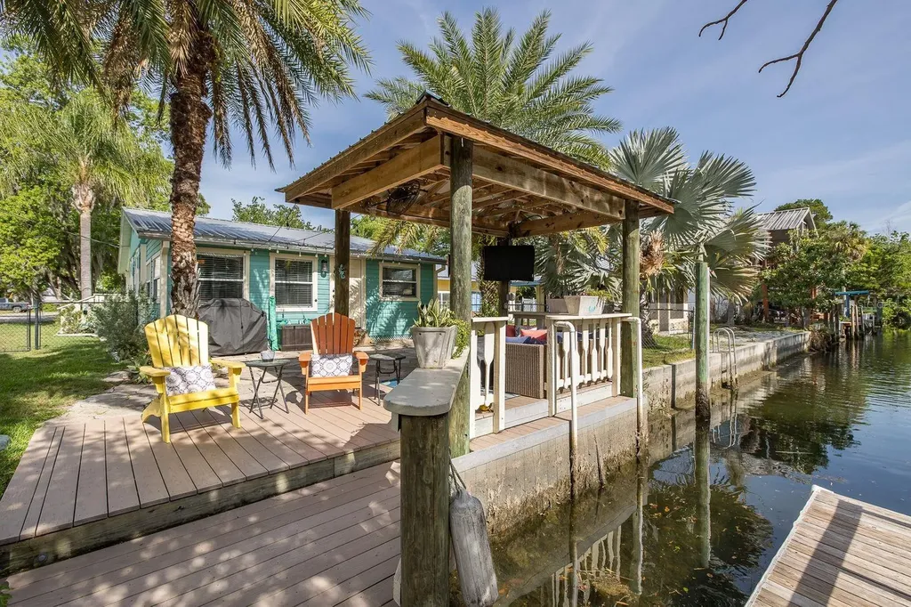 5473 Darlene Street Weeki Wachee FL 34607