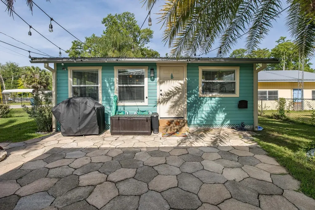 5473 Darlene Street Weeki Wachee FL 34607