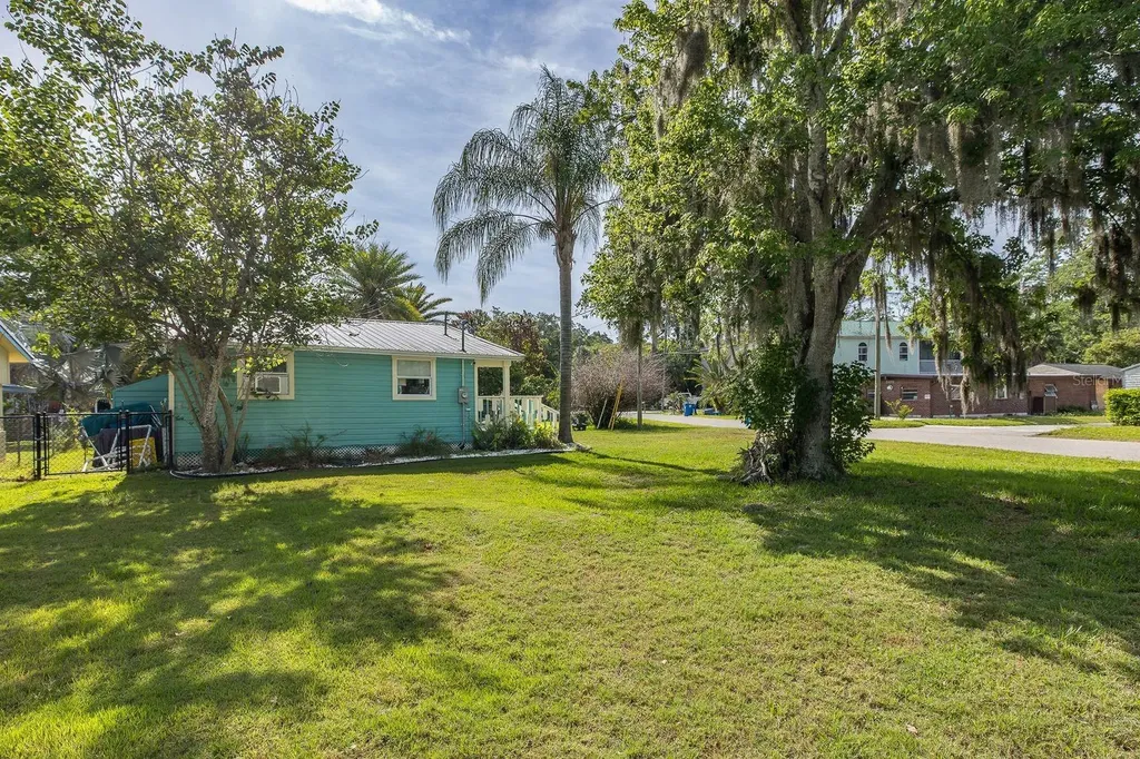 5473 Darlene Street Weeki Wachee FL 34607