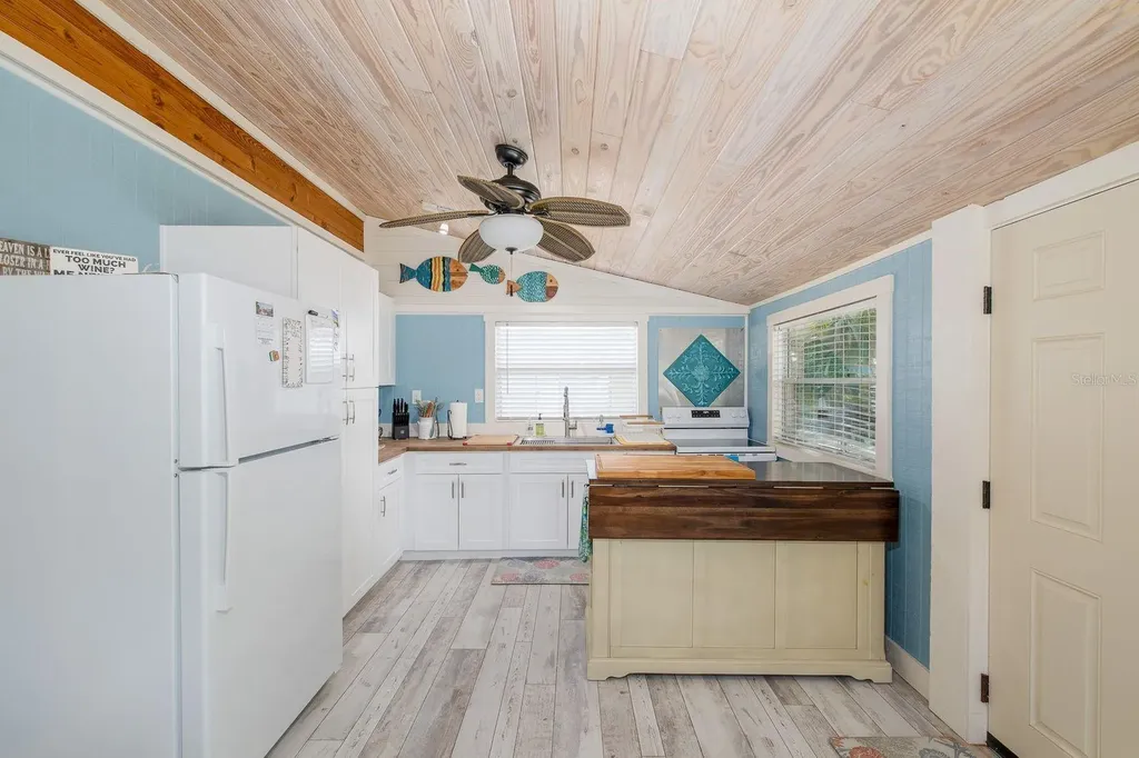 5473 Darlene Street Weeki Wachee FL 34607