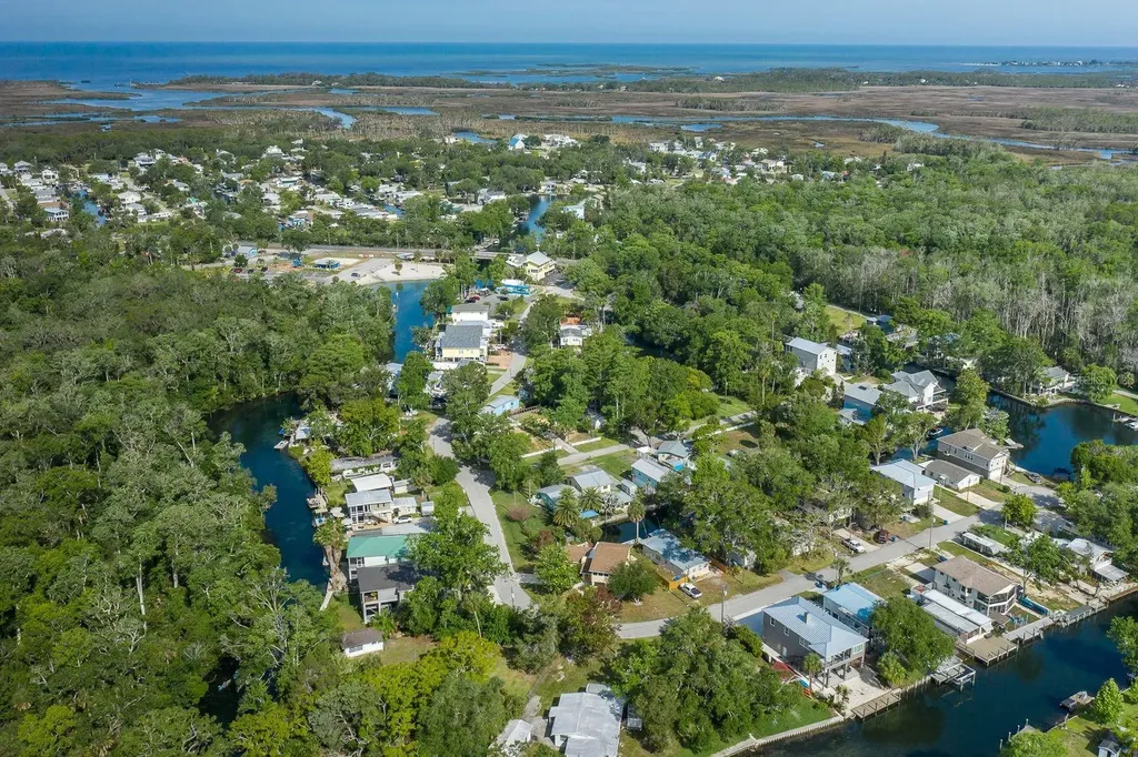 5473 Darlene Street Weeki Wachee FL 34607