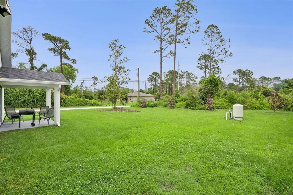 1195 8th Avenue Deland FL 32724