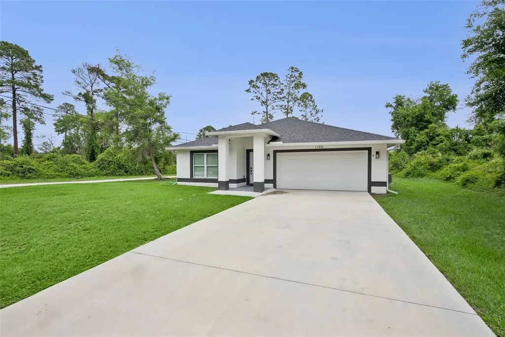 1195 8th Avenue Deland FL 32724