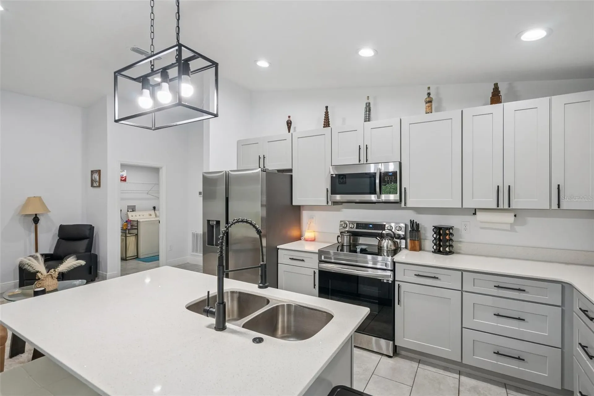 1195 8th Avenue Deland FL 32724