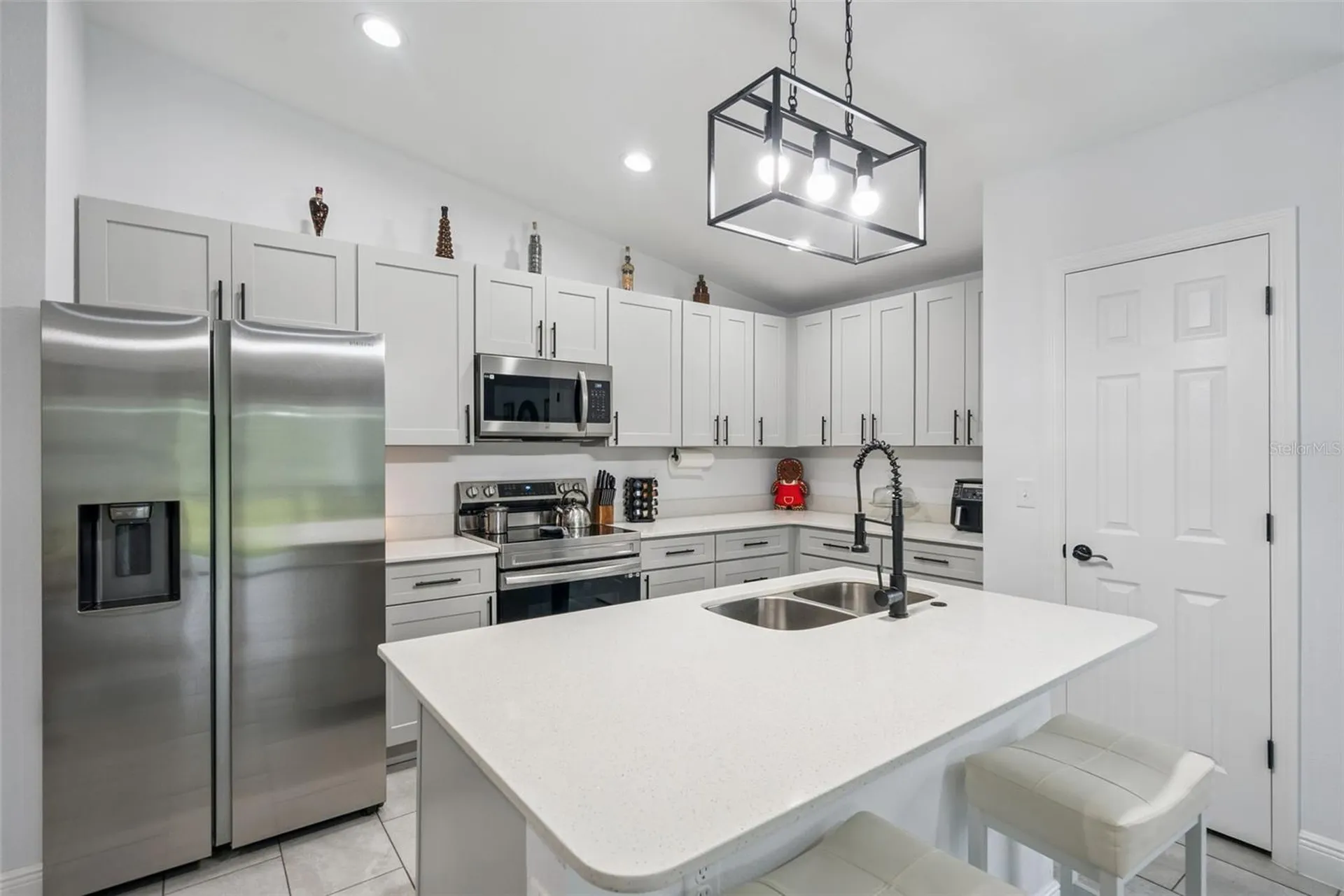 1195 8th Avenue Deland FL 32724