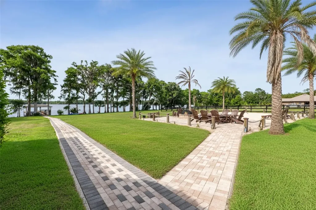 746 Lake Mills Road Oviedo FL 32766