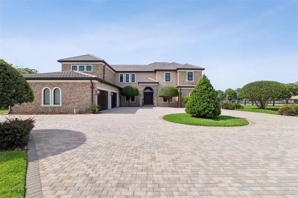 746 Lake Mills Road Oviedo FL 32766