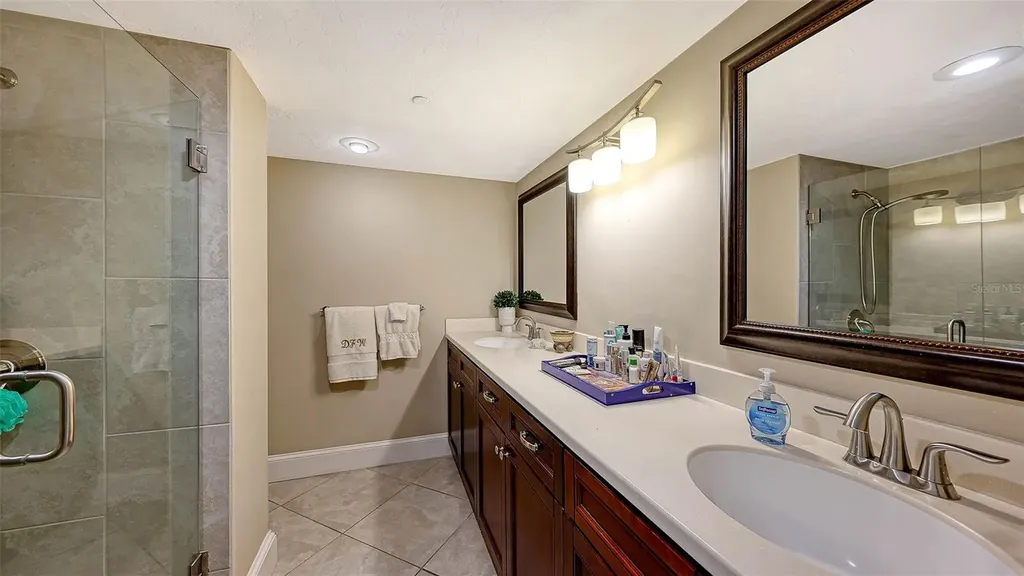 988 Blvd Of The Arts Sarasota FL 34236