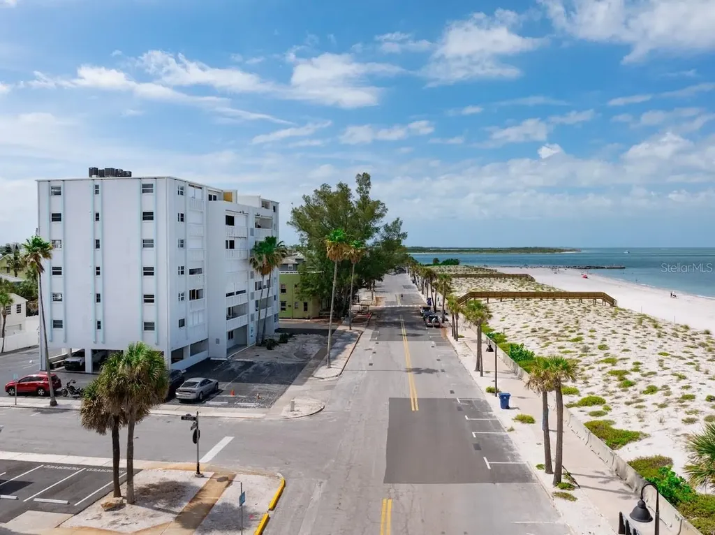 403 Gulf Way St Pete Beach FL 33706