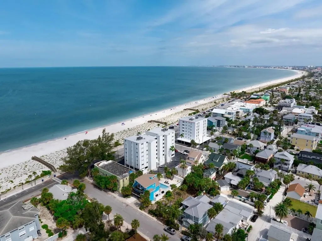 403 Gulf Way St Pete Beach FL 33706