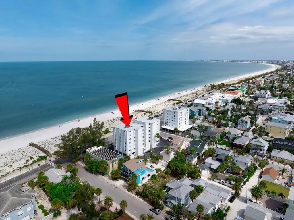 403 Gulf Way St Pete Beach FL 33706
