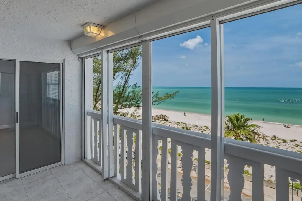 403 Gulf Way St Pete Beach FL 33706