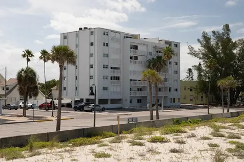 403 Gulf Way St Pete Beach FL 33706