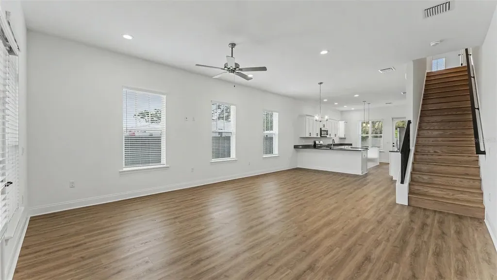 1031 E Lime Street Lakeland FL 33801