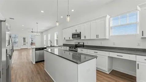 1031 E Lime Street Lakeland FL 33801