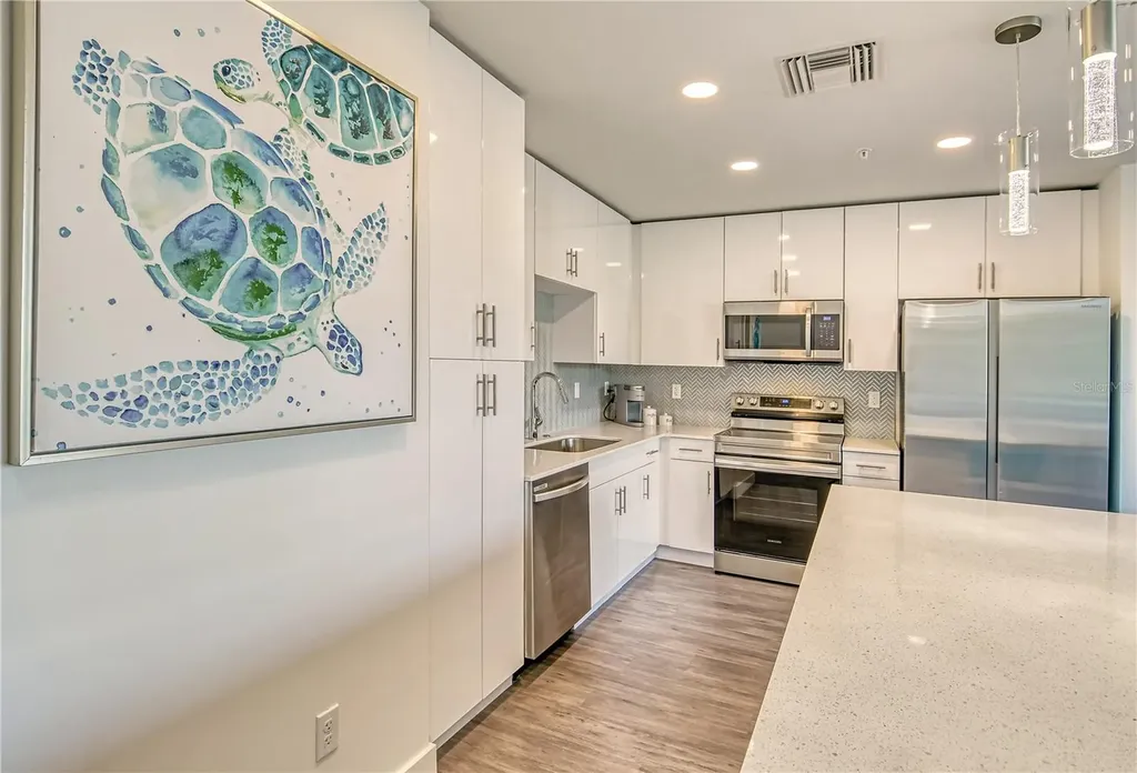 1709 N Tamiami Trail Sarasota FL 34234