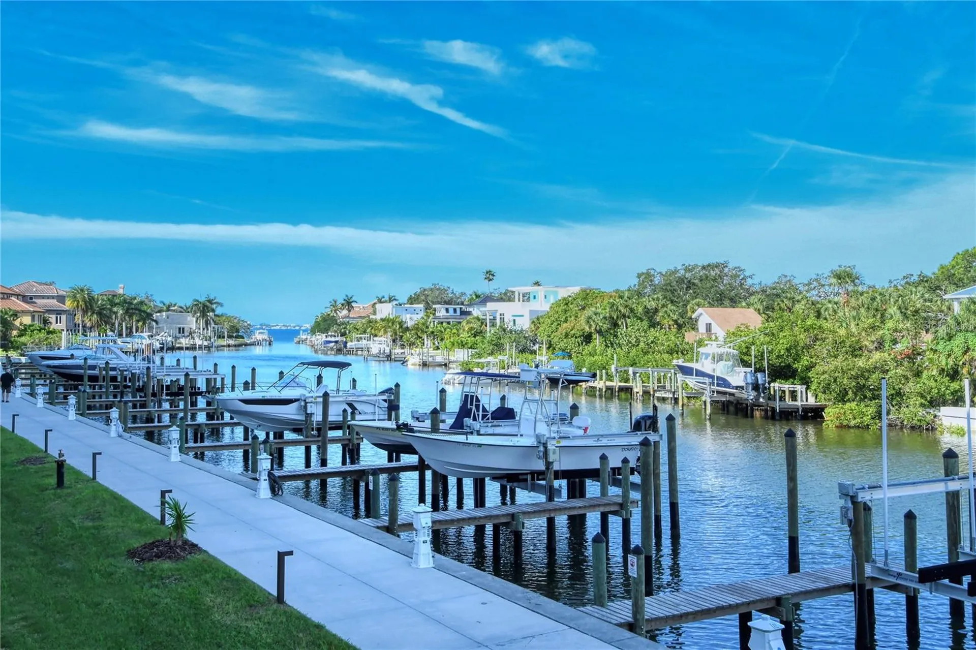 1709 N Tamiami Trail Sarasota FL 34234