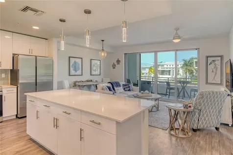1709 N Tamiami Trail Sarasota FL 34234