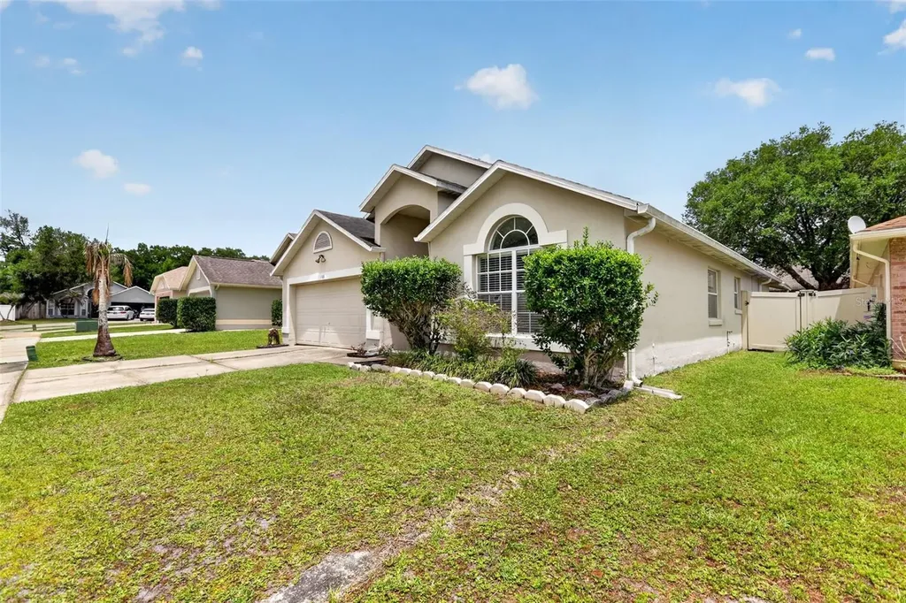 1015 Bartlett Court Oviedo FL 32765