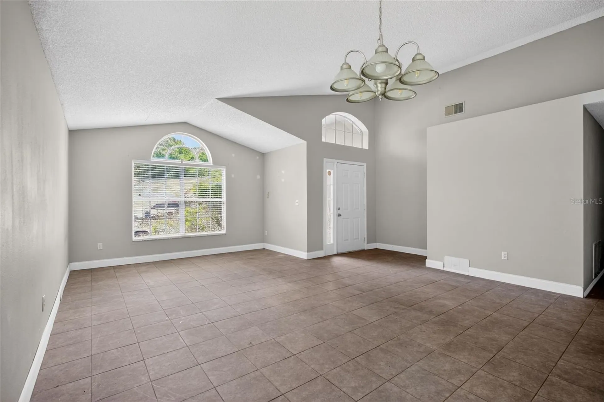 1015 Bartlett Court Oviedo FL 32765