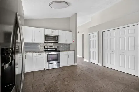 1015 Bartlett Court Oviedo FL 32765