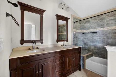 1015 Bartlett Court Oviedo FL 32765