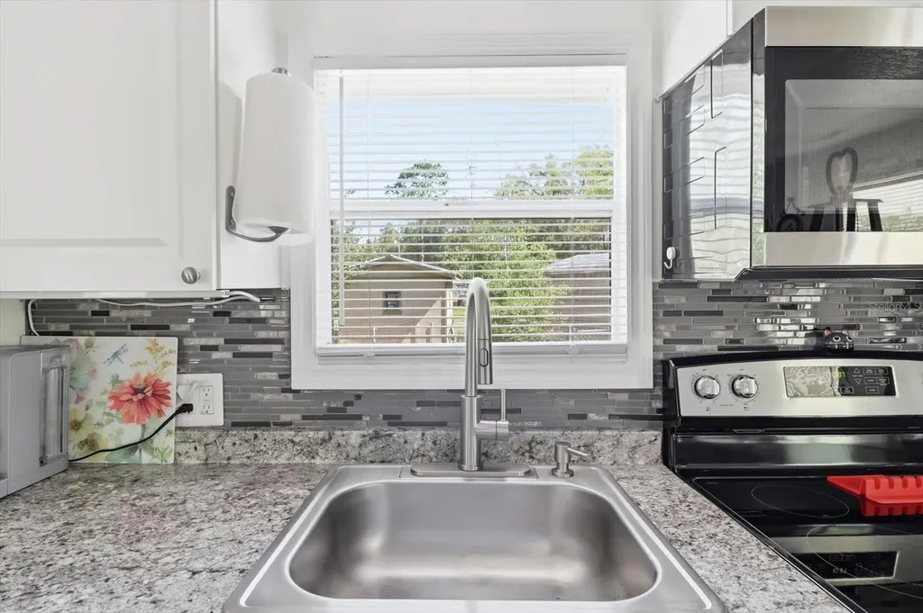 8515 W Orangetree Street Crystal River FL 34428