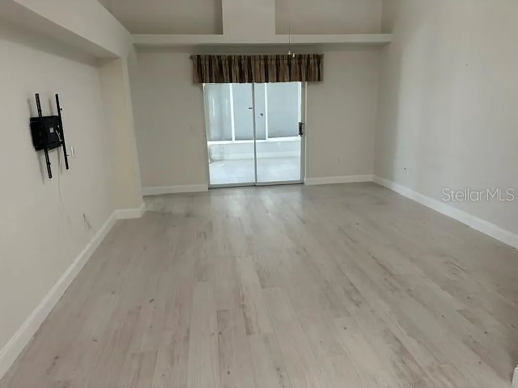1525 Challenger Avenue Davenport FL 33897