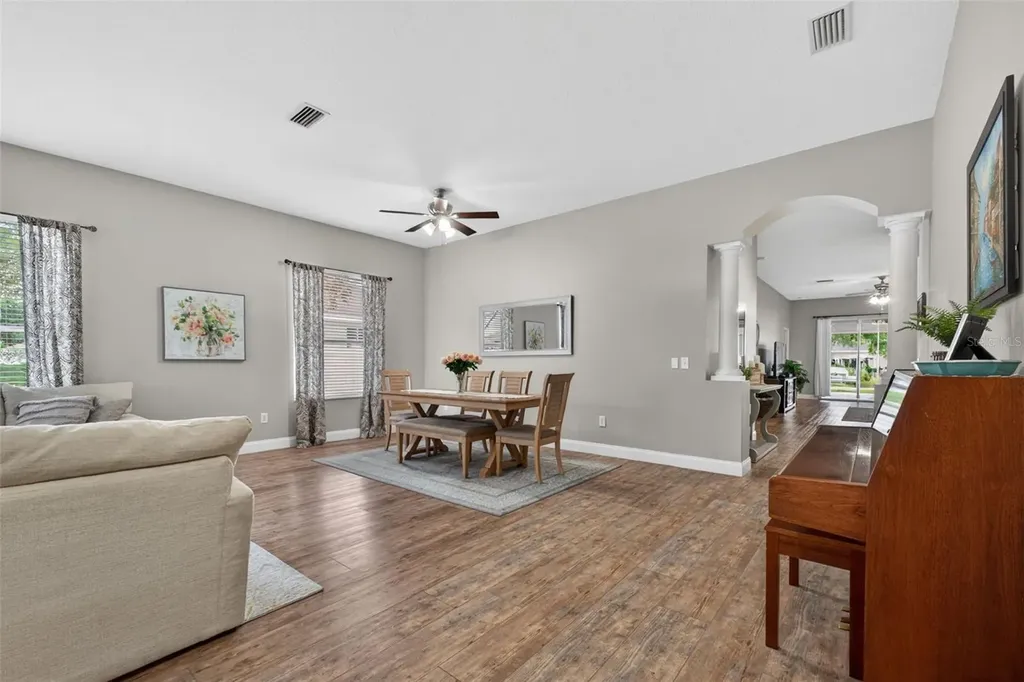 5017 Torrey Hills Lane Lutz FL 33558