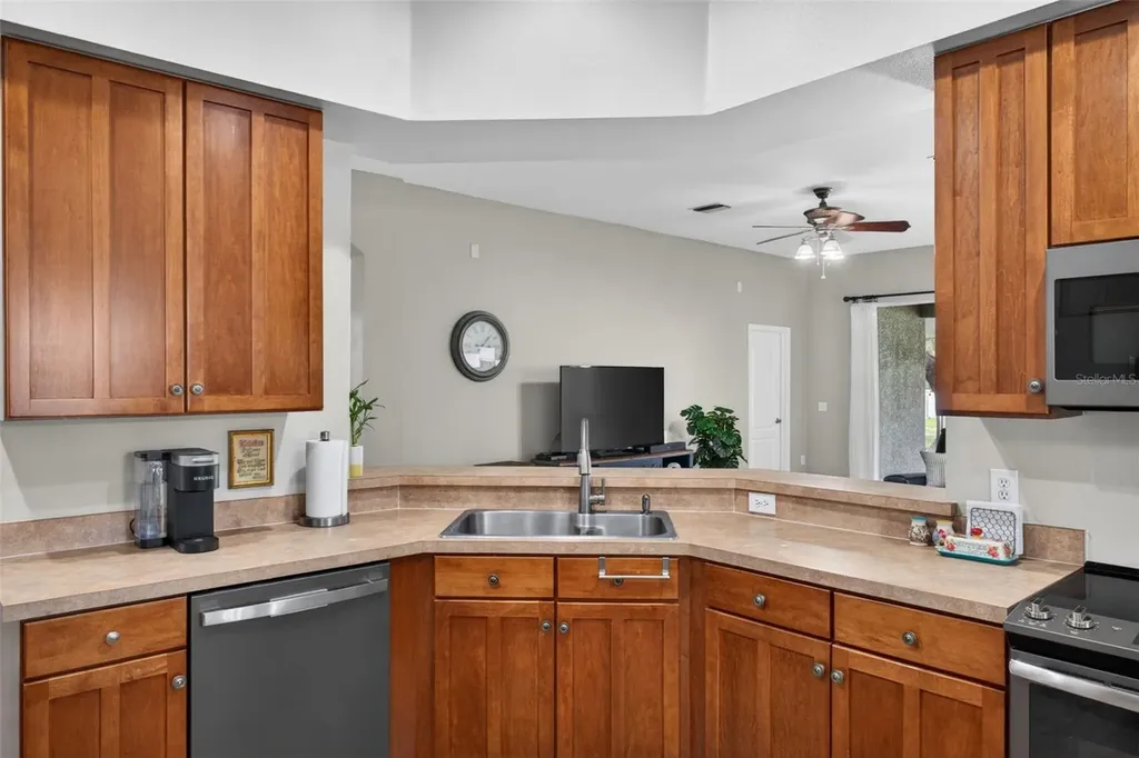 5017 Torrey Hills Lane Lutz FL 33558
